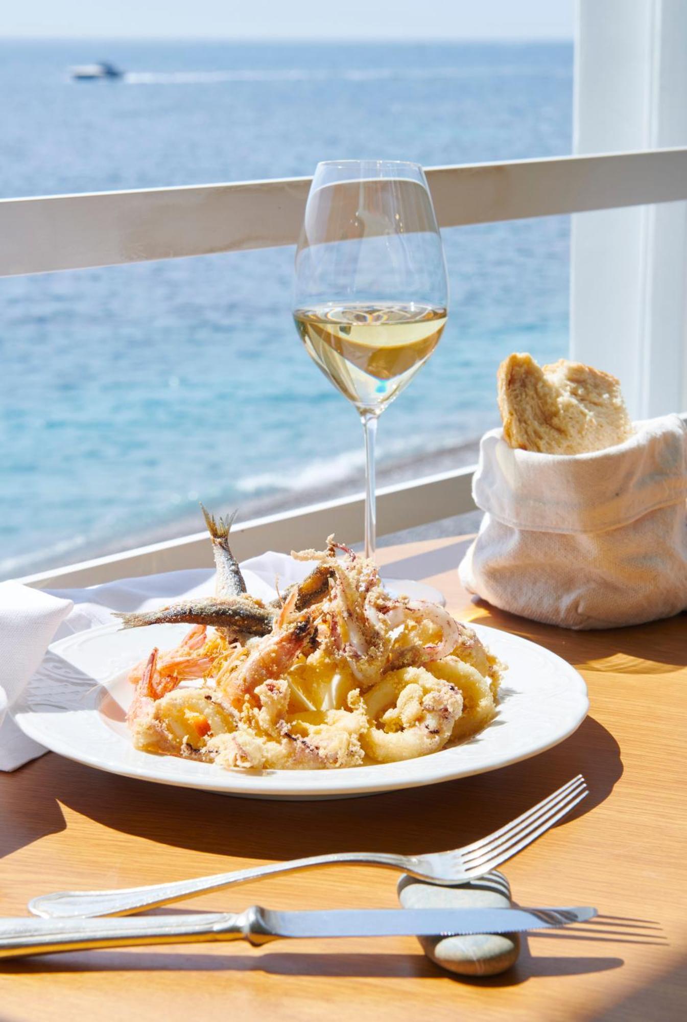 Taverna Del Capitano Marina del Cantone Eksteriør billede