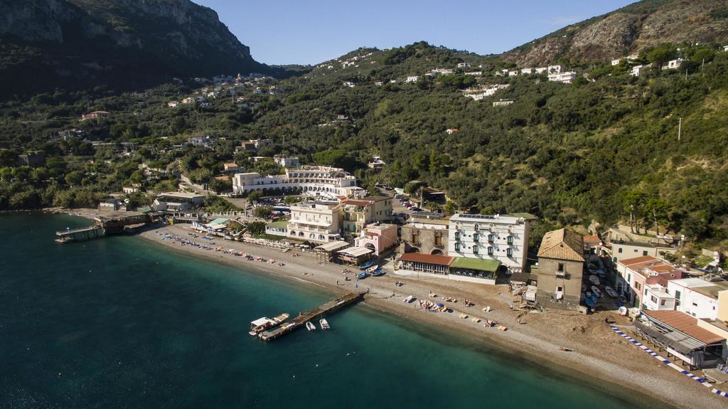 Taverna Del Capitano Marina del Cantone Eksteriør billede